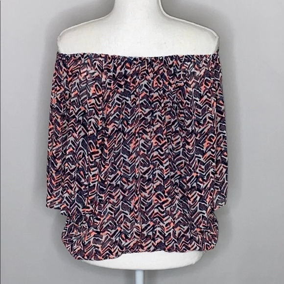 Misa Los Angeles Short Bell Sleeve Top - Small - Picture 4 of 8